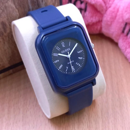 Silky Soft Strap Silicon Watch In Aesthetic Colors / Square Case Round Dial Watch Without Box (random Color)