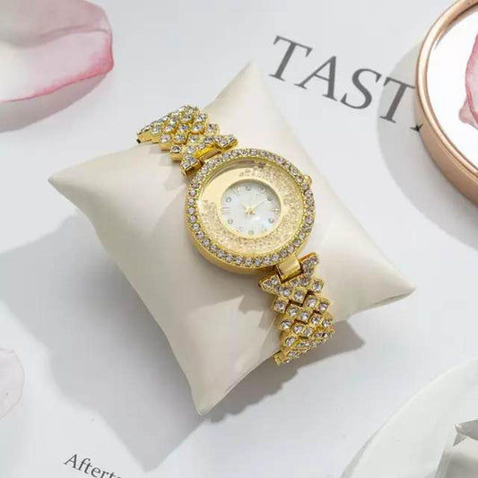 Fashion Watch Popular Fashion Diamond Women’s Watch Quartz Leisure Watches For Women Luxury Watch (without Box